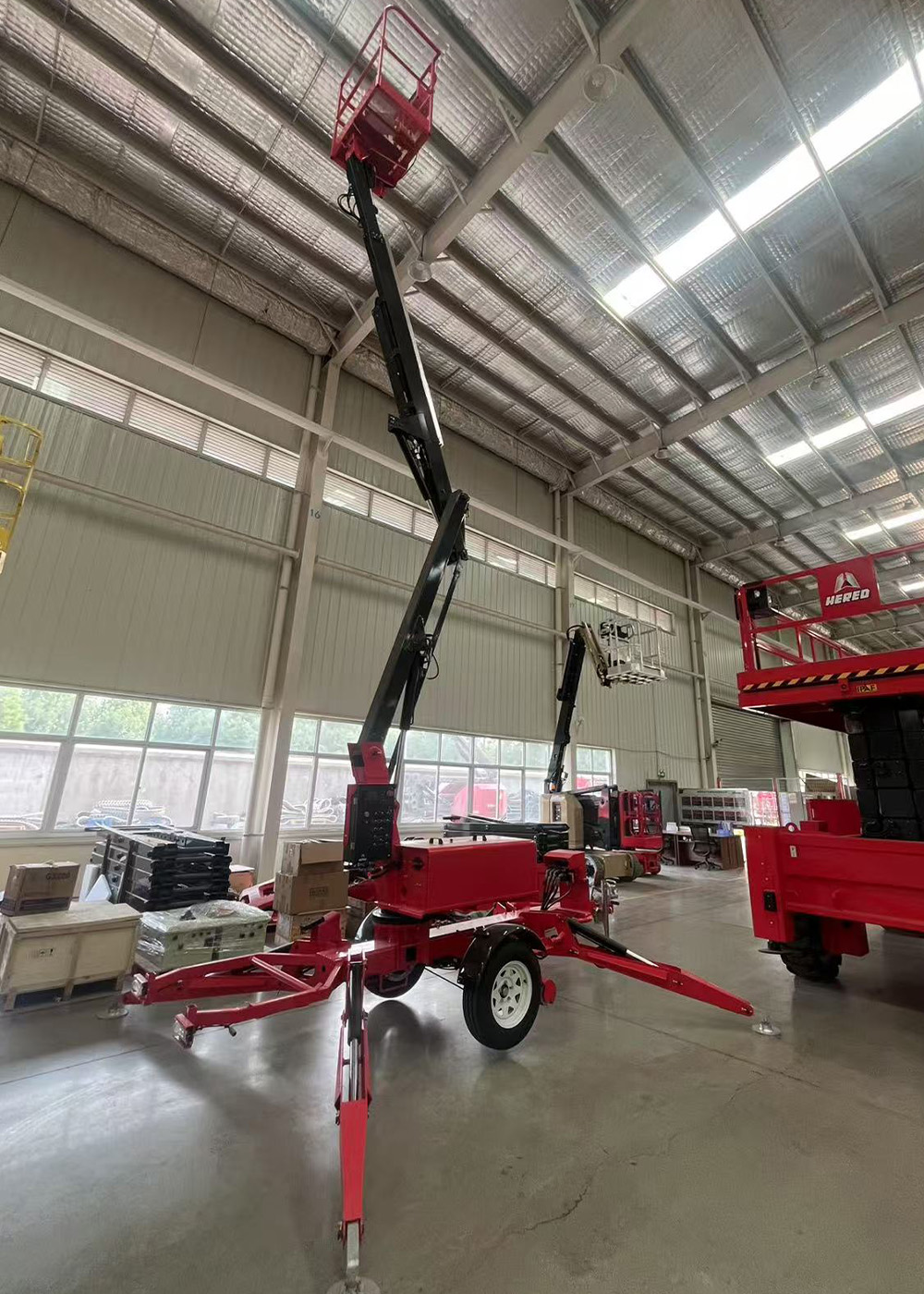 Trailer-mounted Boom Lift 